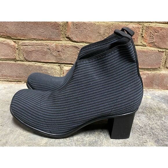 Charleston Shoe Co. Telfair Gray Pinstripe Boot NWT & Box - Picture 5 of 10